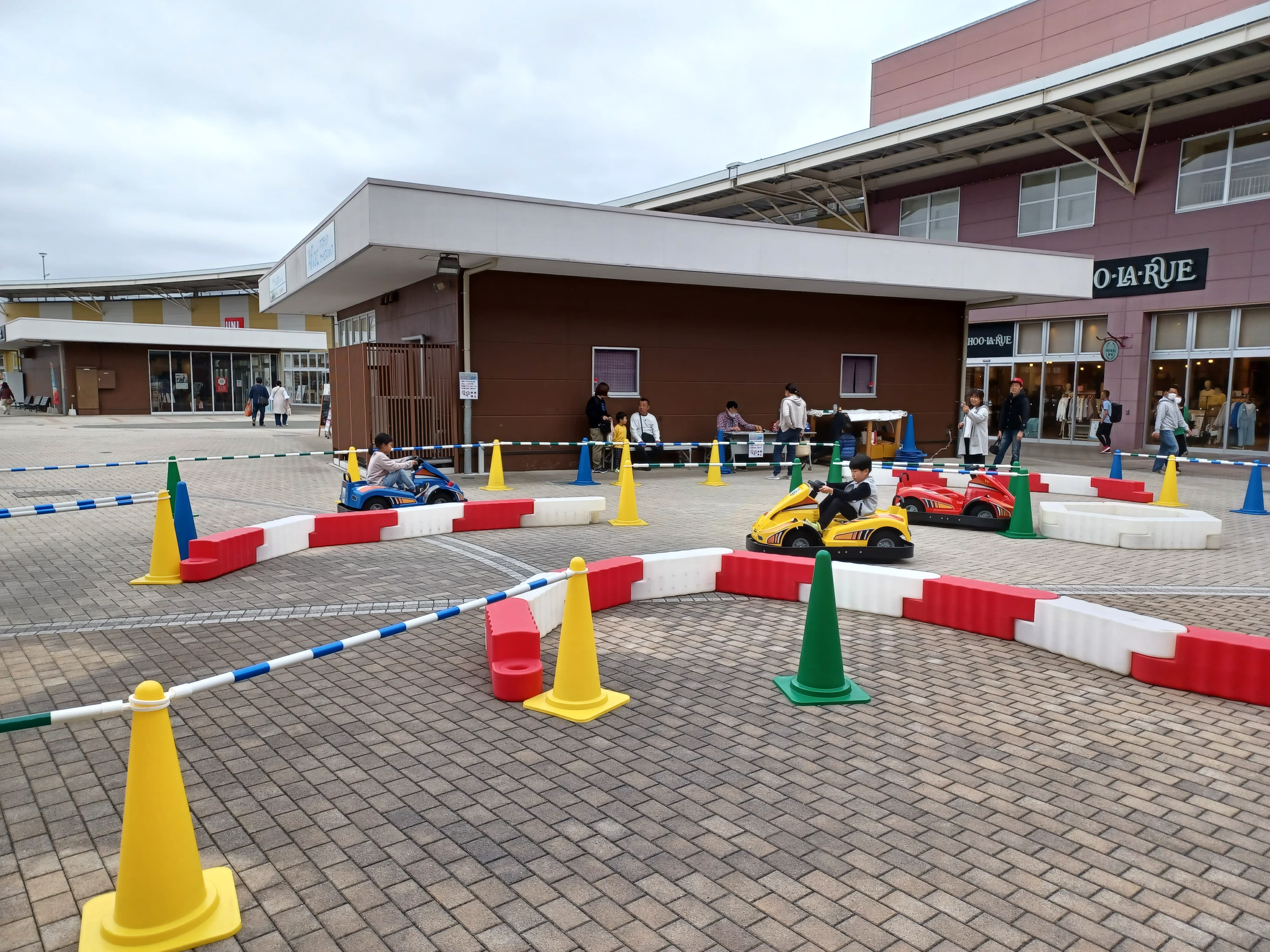 出張ゴーカート事例神奈川県某ショッピングモール